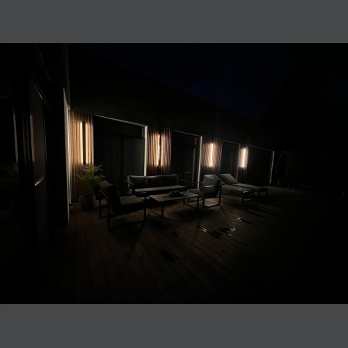 House facade lighting